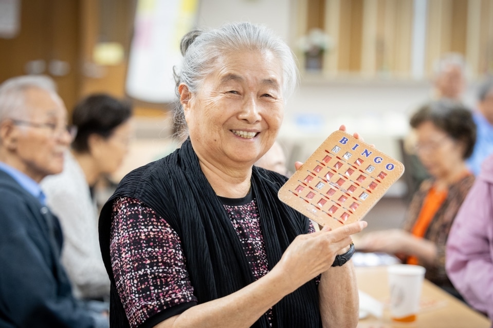 Senior playing bingo