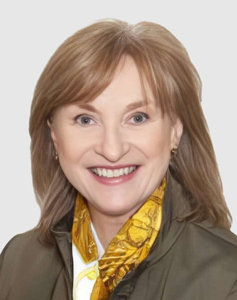 Janet Zukowski-Elwart Headshot