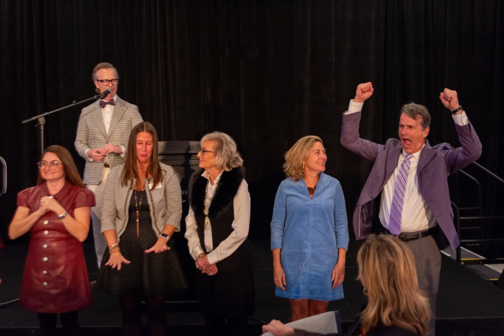 people celebrating at Glow of Hope Brunch